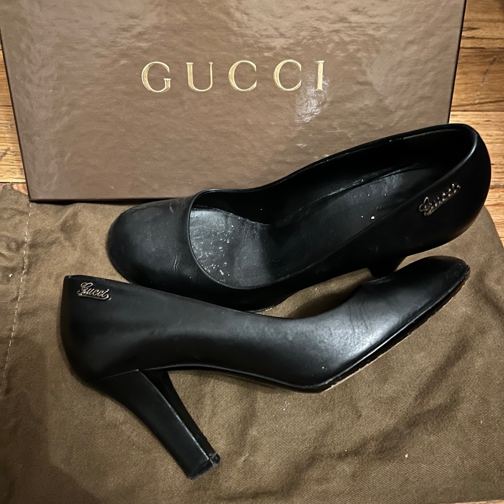 Gucci pump 7.5